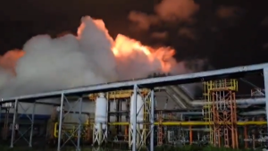 Explosión en una refinería de YPF en Ensenada, Buenos Aires