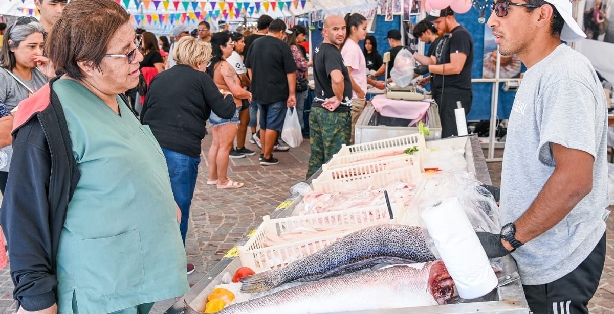 Fin de semana XL en Puerto Madryn, el rol de la gastronomía y el contacto directo con los frutos del mar