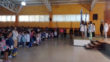 El gobierno de Neuquén aseguró que el 96% de las escuelas iniciaron las clases con normalidad