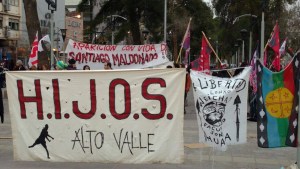 Desde H.I.J.O.S. Alto Valle se solidarizaron con la militante que fue atacada y apuntaron a los discursos de odio de Milei