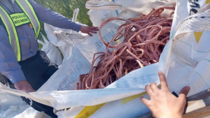 Lucha contra el tráfico de metales: un hombre transportaba más de 1.000 kilos y fue detenido, en Fernández Oro