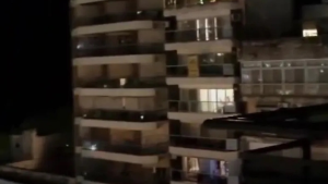 Video: Fuerte cacerolazo en repudio a la ola de violencia en Rosario