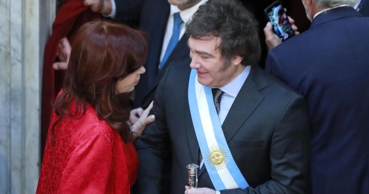 Cristina Kirchner reaparece en público este sábado en un acto que promete críticas a Milei thumbnail