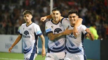 Diego Tonetto, Federico Moreno, Fabrizio Sartori y Juan Manuel Vázquez los autores de los goles ante River. Foto: Gentileza Facebook CSIR- Club Sportivo Independiente Rivadavia.