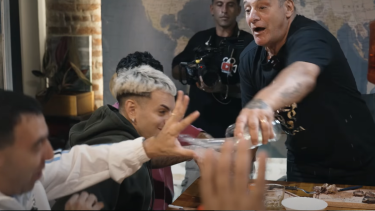 Durante una cena en "Lo del Turco", "Camisetas Nani" hizo un comentario que desató la furia del Turco García.