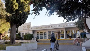 La DAIA acusó a la Universidad del Comahue de «antisemitismo» y llega a Neuquén con una comitiva