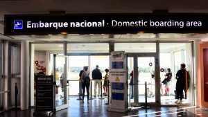 Cuánto cuesta dejar el auto en el aeropuerto de Neuquén, hasta volver de viaje 
