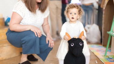 Las niñeras son contempladas dentro del marco laboral de las empleadas domésticas.-