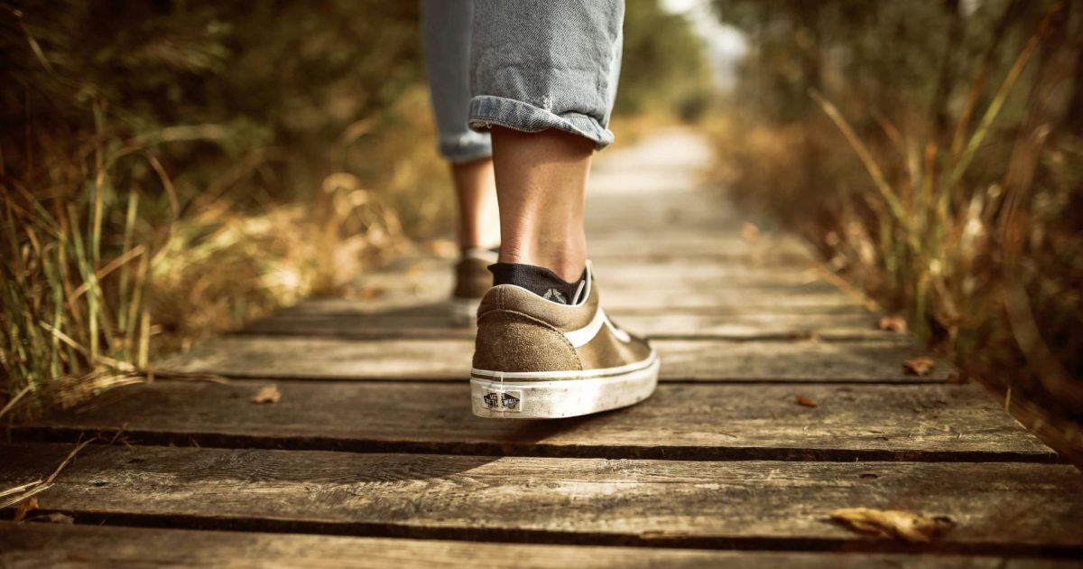 Cuatro beneficios de caminar (confirmados por científicos) thumbnail