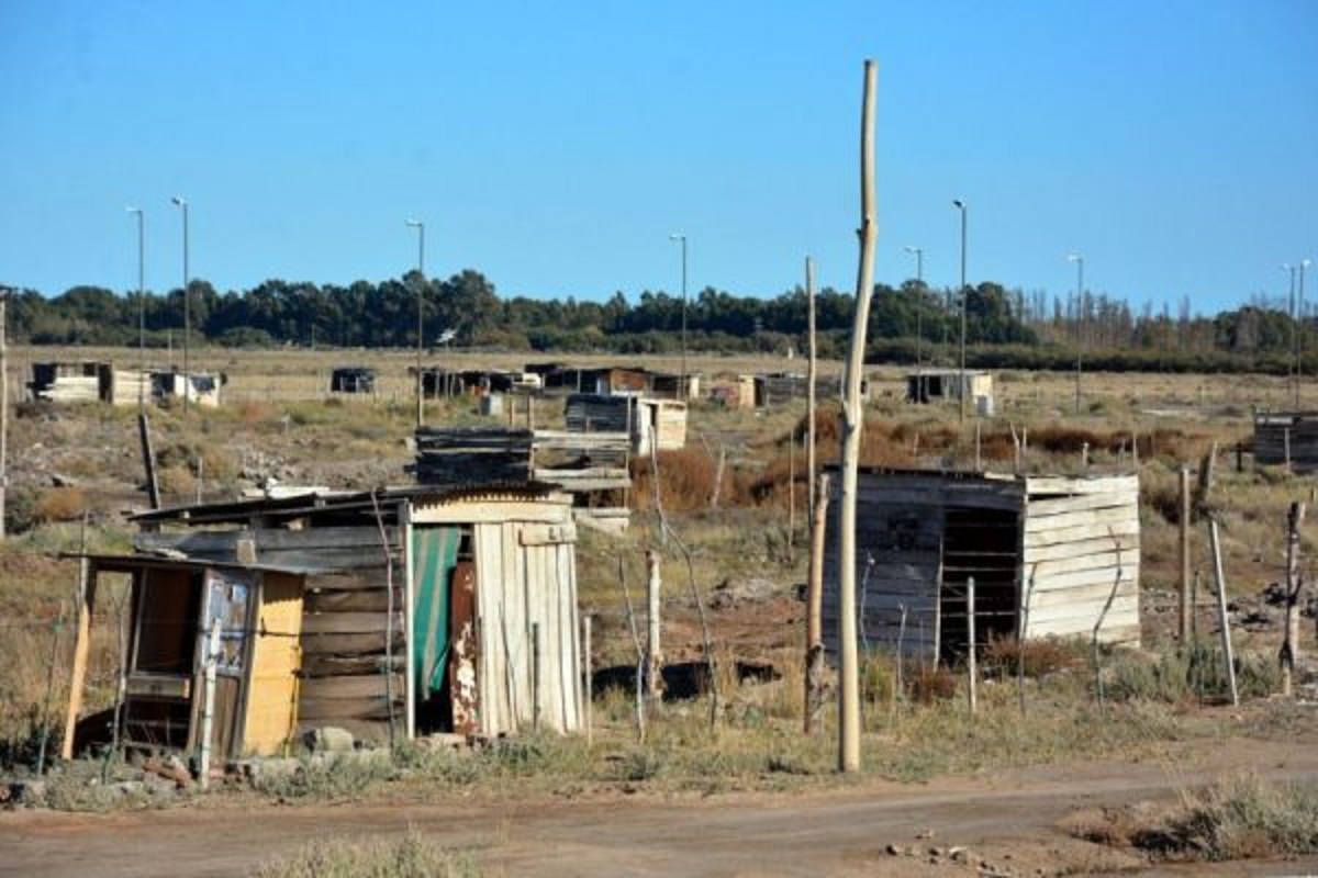 El índice de pobreza en Río Negro del segundo semestre de 2023, fue uno de los mayores de la Patagonia.