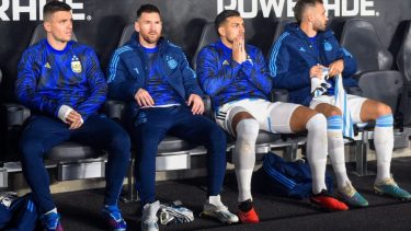 Messi suplente, una imagen extraña en la Selección Argentina.