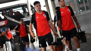 El eterno trayecto de River para viajar a Venezuela para su debut en la Libertadores