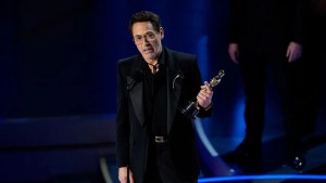 «Mi terrible infancia»: el conmovedor discurso de Robert Downey Jr. tras ganar su primer Oscar