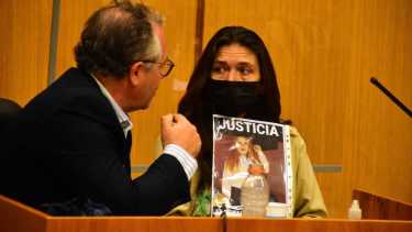 La mamá de Florencia reclamó justicia durante todo el proceso. foto: gentileza.