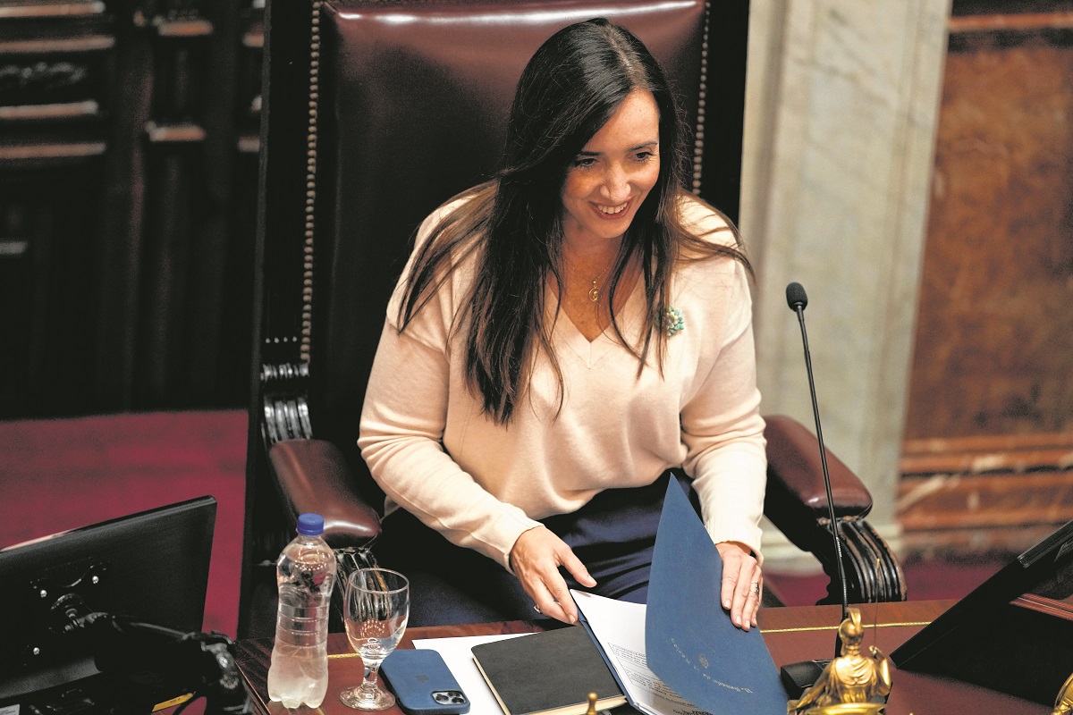 La votación en rechazo al decreto es una derrota política importante  para el gobierno de Javier Milei. 