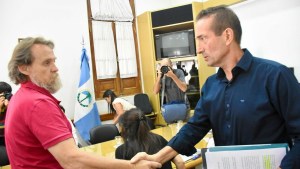 Figueroa aumentó por decreto los sueldos de los docentes de Neuquén: «Es inadmisible» dijo ATEN