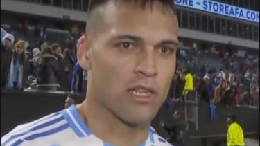 El delantero sin filtro sobre las críticas que recibe por no convertir en la Selección Argentina. Foto: Captura Video 