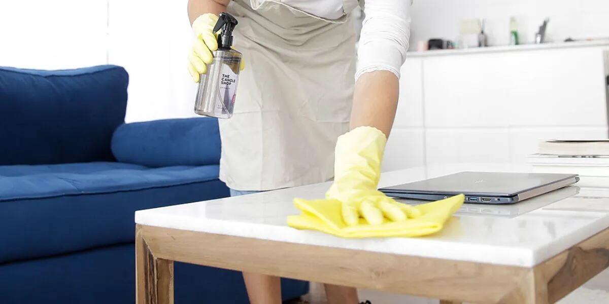 Las empleadas domésticas deben estar registradas ante AFIP.-