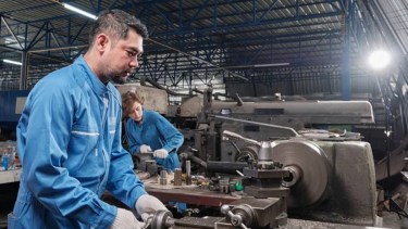 Potenciar Trabajo alcanza a 1,3 millones de personas en Argentina.-