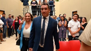 Marcos Castro convocó en Viedma a un acuerdo social «sincero y democrático»