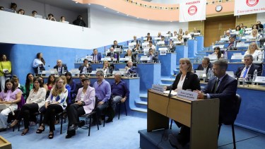 La sesión de la semana pasada dejó heridas abiertas, por una respuesta en modo Milei: "No hay plata". (Foto: Marcelo Ochoa)