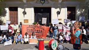Protestas en hospitales de Río Negro: Salud se reunirá este martes con Asspur, UPCN y ATE