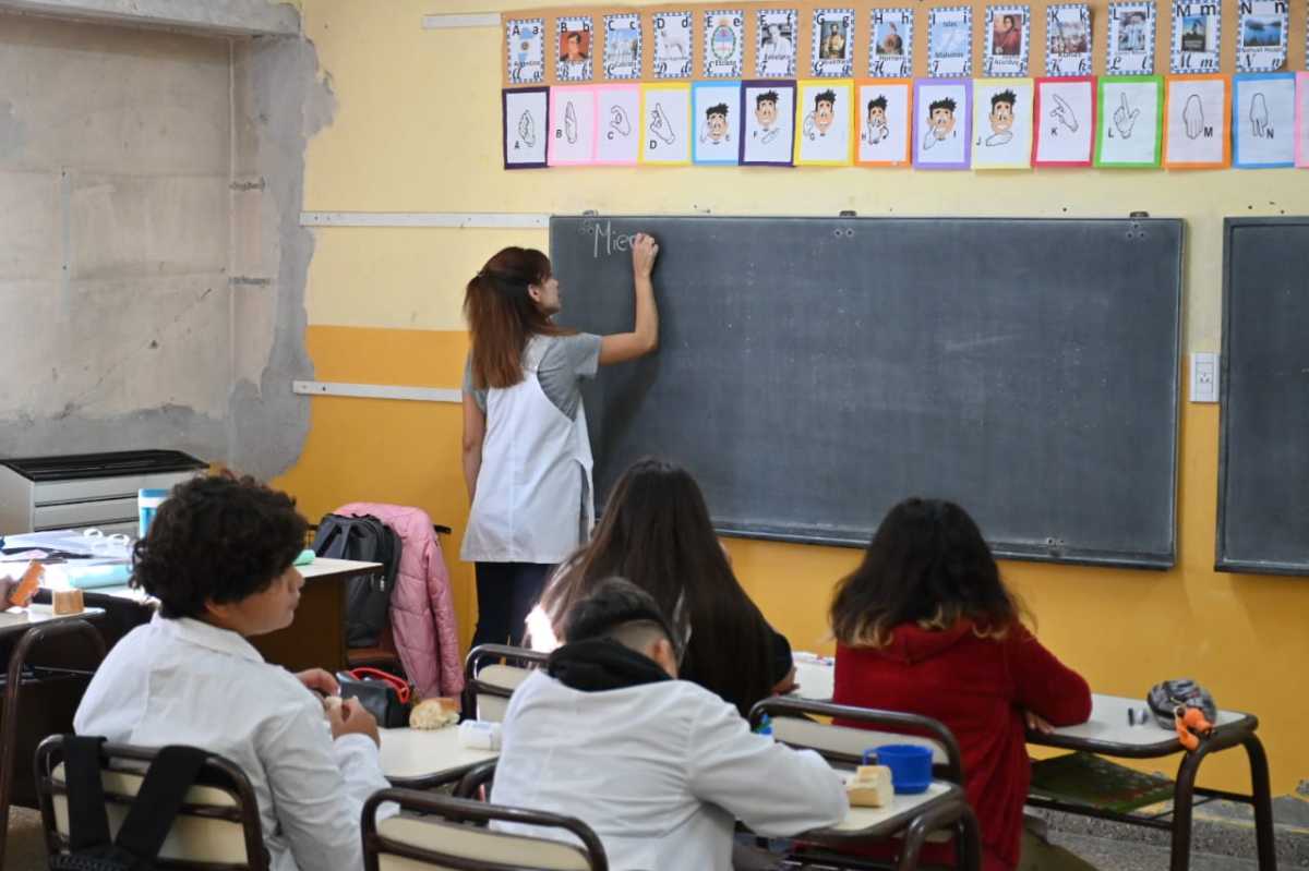 Neuquén confirma inicio de clases tras evitar paro docente