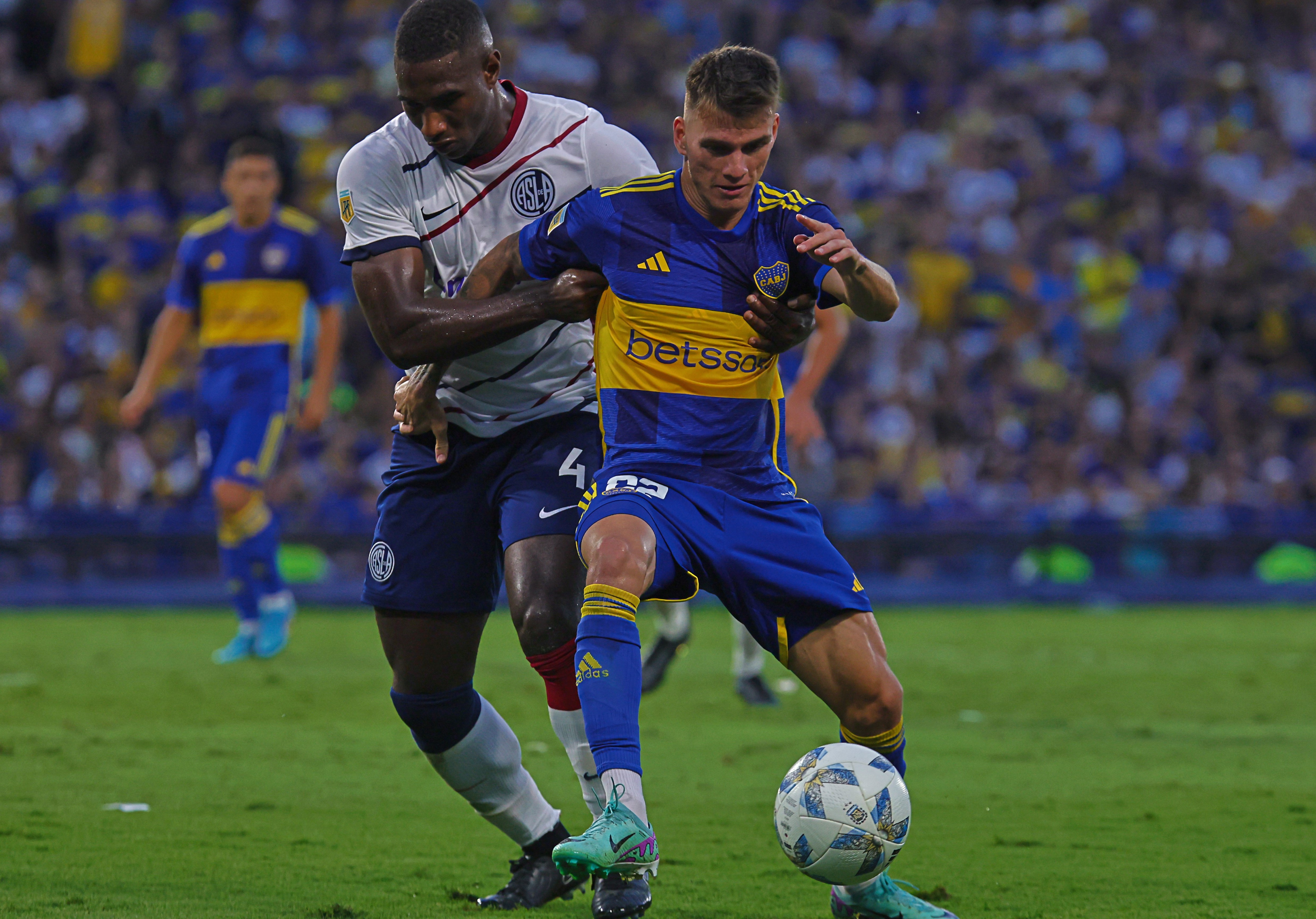 Kevin Zenón es clave en la ofensiva de Boca para enfrentar a Newell's en Rosario. 