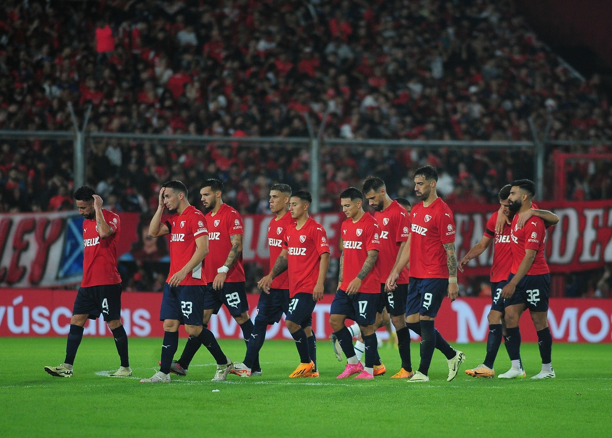 Independiente empató 2-2 ante Talleres y quedó eliminado de la Copa de la Liga Profesional. Foto: FBaires.