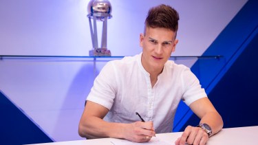 Vélez rescindió el contrato con el arquero implicado en una causa por abuso sexual.