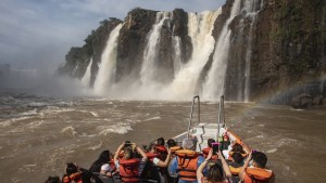 Aumentaron las tarifas para ingresar a las Cataratas del Iguazú pero el otoño es un buen momento para ir