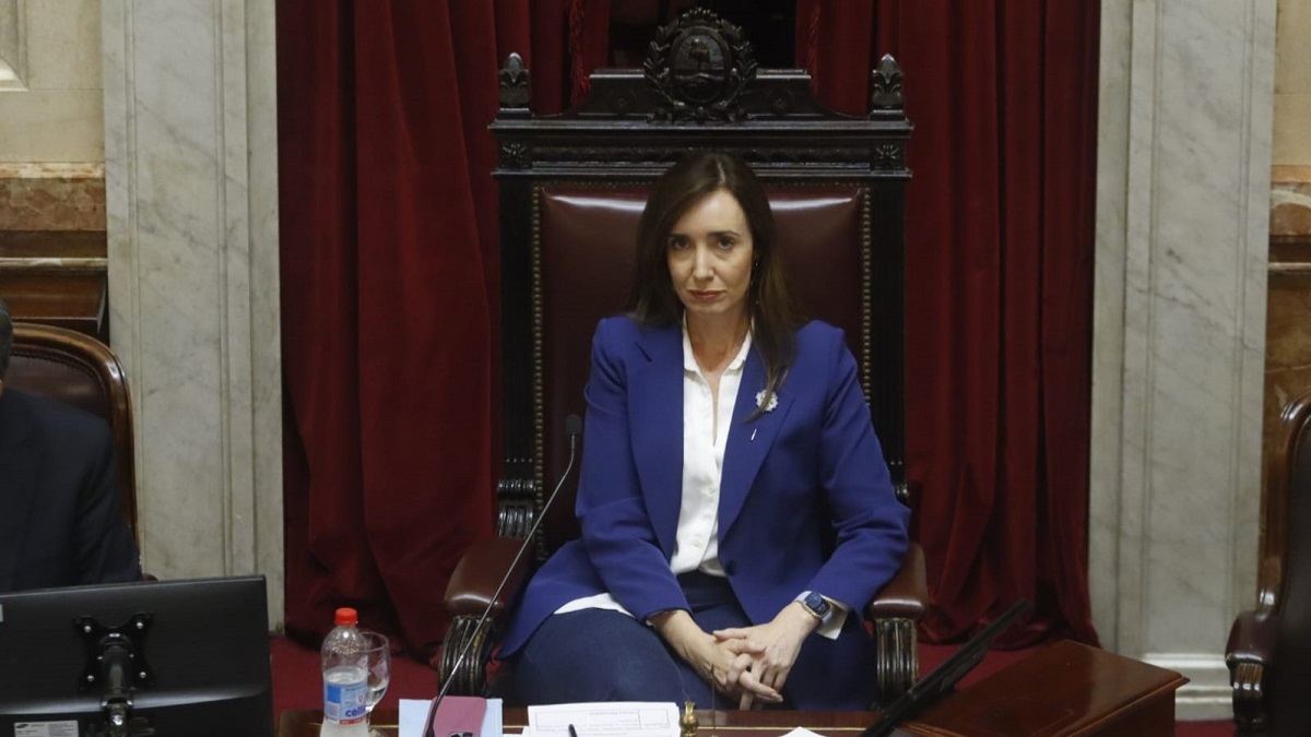 Victoria Villarruel sostuvo que los senadores "no ganan bien":.