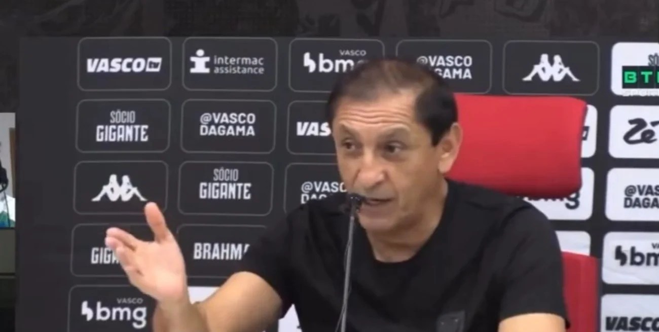 Ramón Díaz fue presentado en el Club Corinthians.