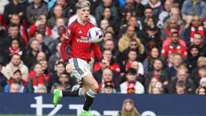 El Manchester United de Garnacho empató con Burnley por la Premier League