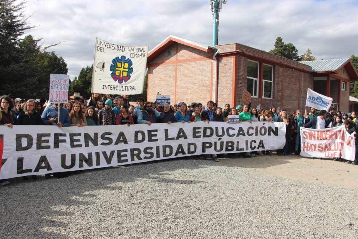 La protesta universitaria en Bariloche.