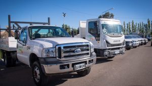 Rioseco incorporó nueve vehículos al parque municipal y aseguró que controlará su uso