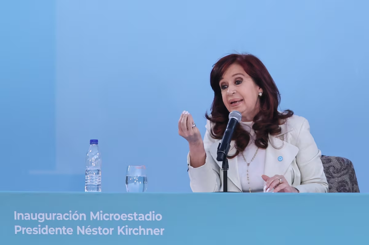Cristina Kirchner apuntó contra la Ley Bases, previo al debate en Diputados: "Resulta incoherente"