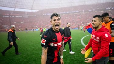 Exequiel Palacios se consagró campeón de la Bundesliga con el Bayer Leverkusen.