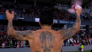 El eufórico festejo de Enzo Pérez con una chicana para Boca.