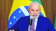 Imagen de Por cálculo político, Lula eludió el aniversario del golpe