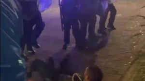 Incidentes en la previa del partido de Boca: la represión de la policía a los hinchas xeneizes