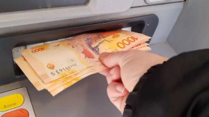 Jubilados y pensionados de Anses: cuándo comienza el pago del primer tramo en abril 2024