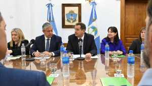 Estafa con planes sociales: Castelli aportó nuevas cajas con expedientes para la investigación