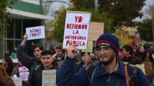 Marcha universitaria en Río Negro este miércoles: las protestas en Roca, Bariloche, Viedma y Cipolletti
