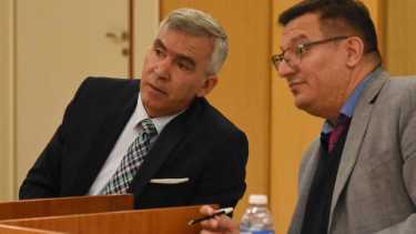 Los legisladores oficialistas -Facundo López y Lucas Pica- propusieron le moción para votar a Bustamante. (Juan Thomes) 