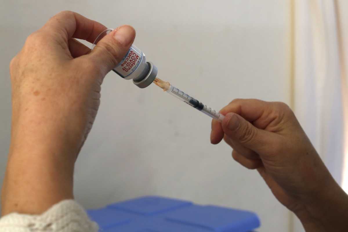 Faltan vacunas pediátricas contra el coronavirus en Neuquén. Foto: Archivo Juan Thomes.