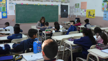 Los vouchers educativos se otorgarán a estudiantes de escuelas públicas de gestión privada.