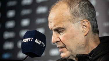 Bielsa aseguró que Cavani tiene chances de volver a la Selección de Uruguay: «Es convocable»