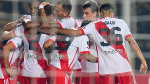 River le ganó a Táchira con goles uruguayos y pisó firme en el inicio de la Copa Libertadores