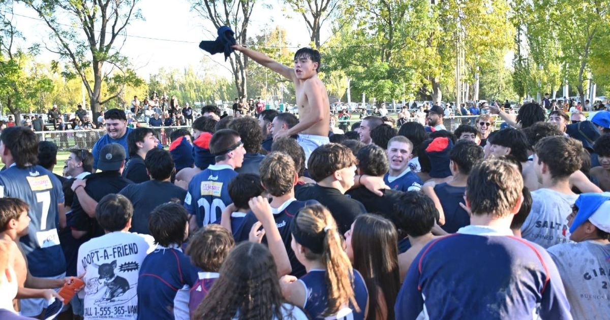 Neuquén le ganó a Marabunta y es el campeón del Patagónico de rugby: las mejores fotos thumbnail